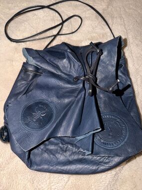 Vintage Carlos Falchi Navy EUC Leather Slouchy Drawstring Shoulder Bag Purse